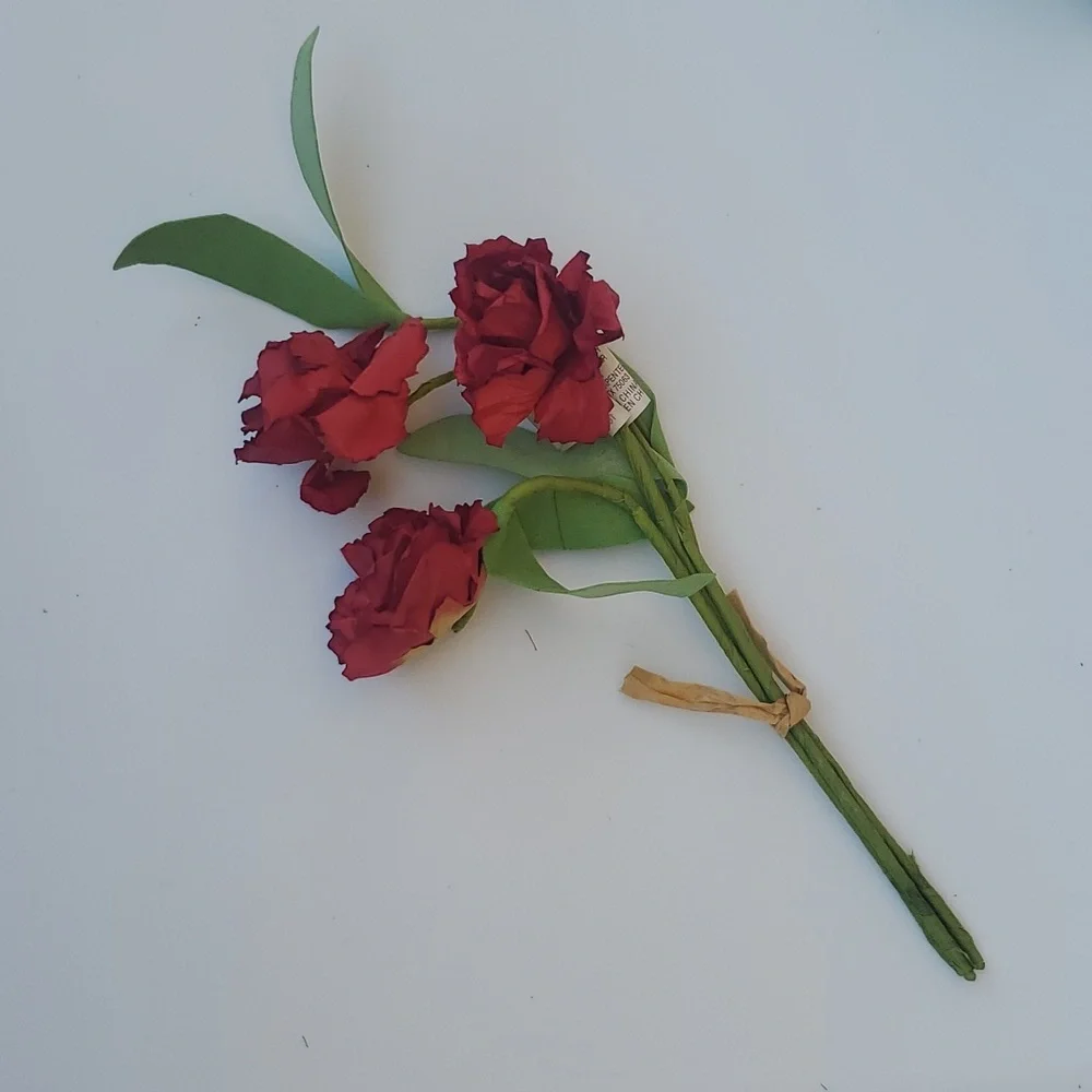 RED FAUX FLOWERS